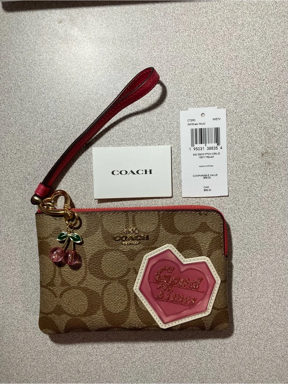 Coach Corner Zip Wristlet w/ Disco Patches  Limited Edition Style C7290 w/ Charm